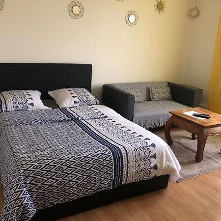Appartement Entier 2 Chambres Beauvais Eksteriør bilde
